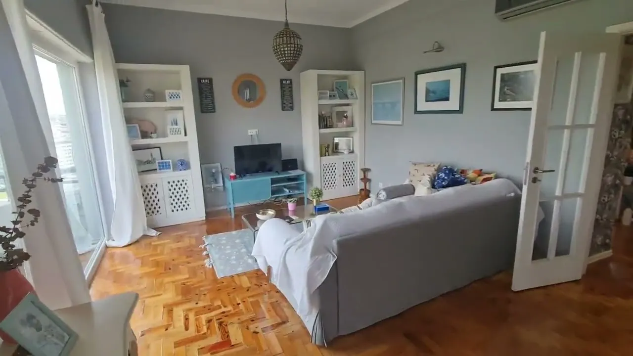 One-Bedroom Apartment with Private Balcony & Park Views · Central Lisbon - Video Tour