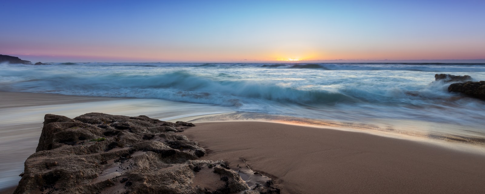 Best Beaches Near Lisbon: A Local's Guide to Sun, Sand & Salt