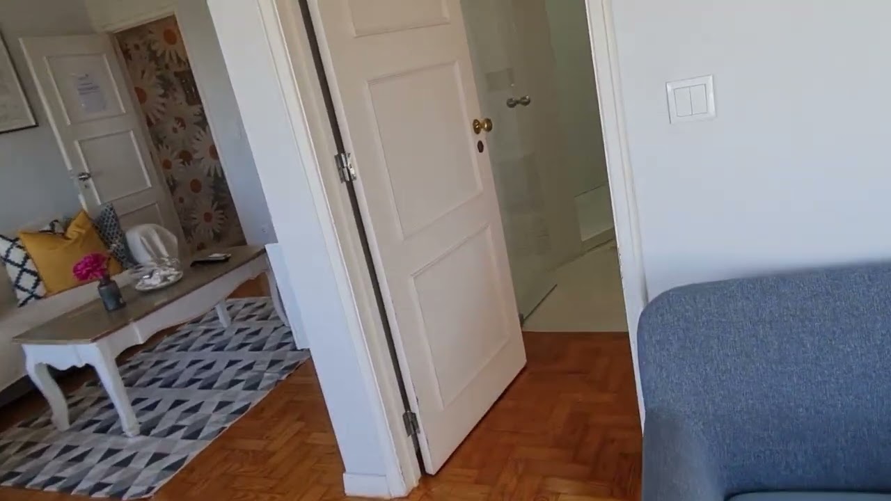 Spacious 2BR with Eduardo VII Park Views · Central Lisbon - Video Tour